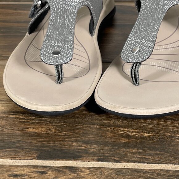 Clarks Glide Walk Womens Size 8 Shoes Pewter T Strap Cloudsteppers Thong Sandals - Picture 4 of 14